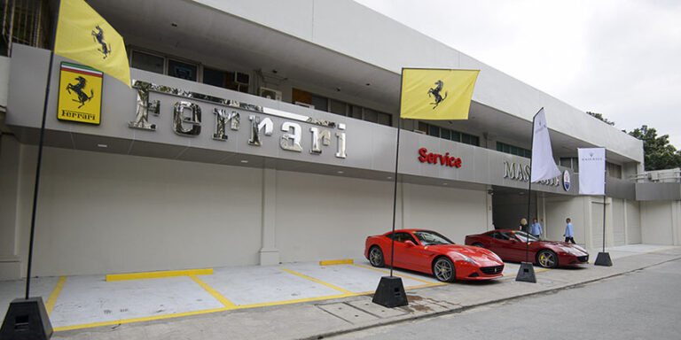 2017 Ferrari Maserati Shop 2