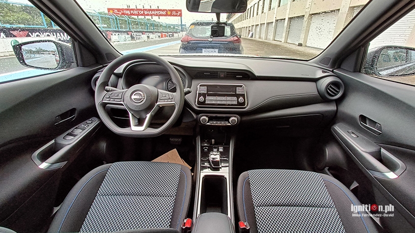 Nissan Kicks ePOWER dash EL Mika