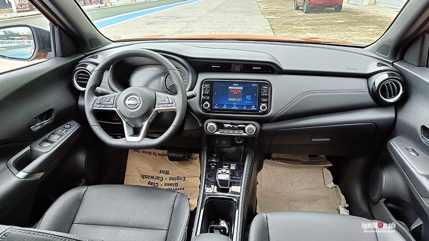 Nissan Kicks ePOWER dash VE Mika