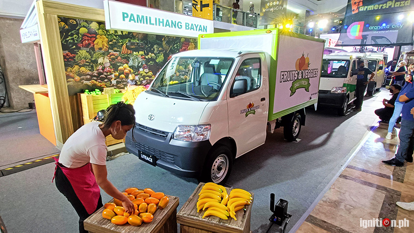 Toyota Lite Ace Launch Mika David Aluminum Van