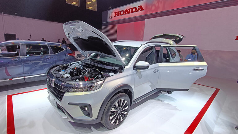 First Batch of All-New Honda BR-V Units Arrive in Time for Nov 21 Launch Honda all new BR V PIMS