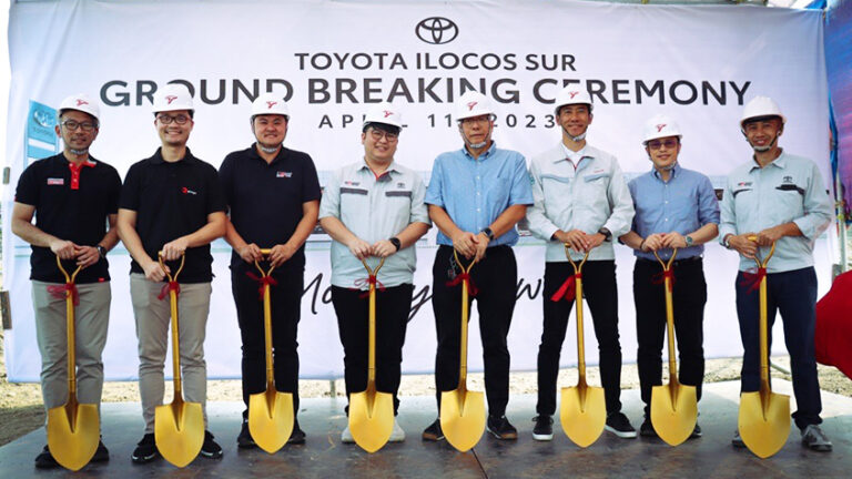 (L to R): Randy Ang, Group Sales Manager, Toyota La Union; Richmond So, General Manager, Toyota La Union; Jasper Ong, Executive Vice President, Toyota Dagupan; Pocholo Molina, Supervisor, TMP Dealer Development Department; Rene So, President, Toyota Dagupan; Masando Hashimoto, Senior Vice President, TMP Marketing Division; Bernardino Arevalo, First Vice President, TMP Customer Service Operations Department; Luis Villa, Vice President, TMP Dealer Operations Support Department | Photo by Toyota Press